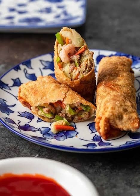 Crispy Egg Roll (1 pc)