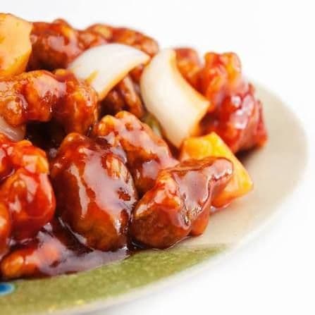 700. Chicken Chow Mein and Sweet & Sour Boneless Pork